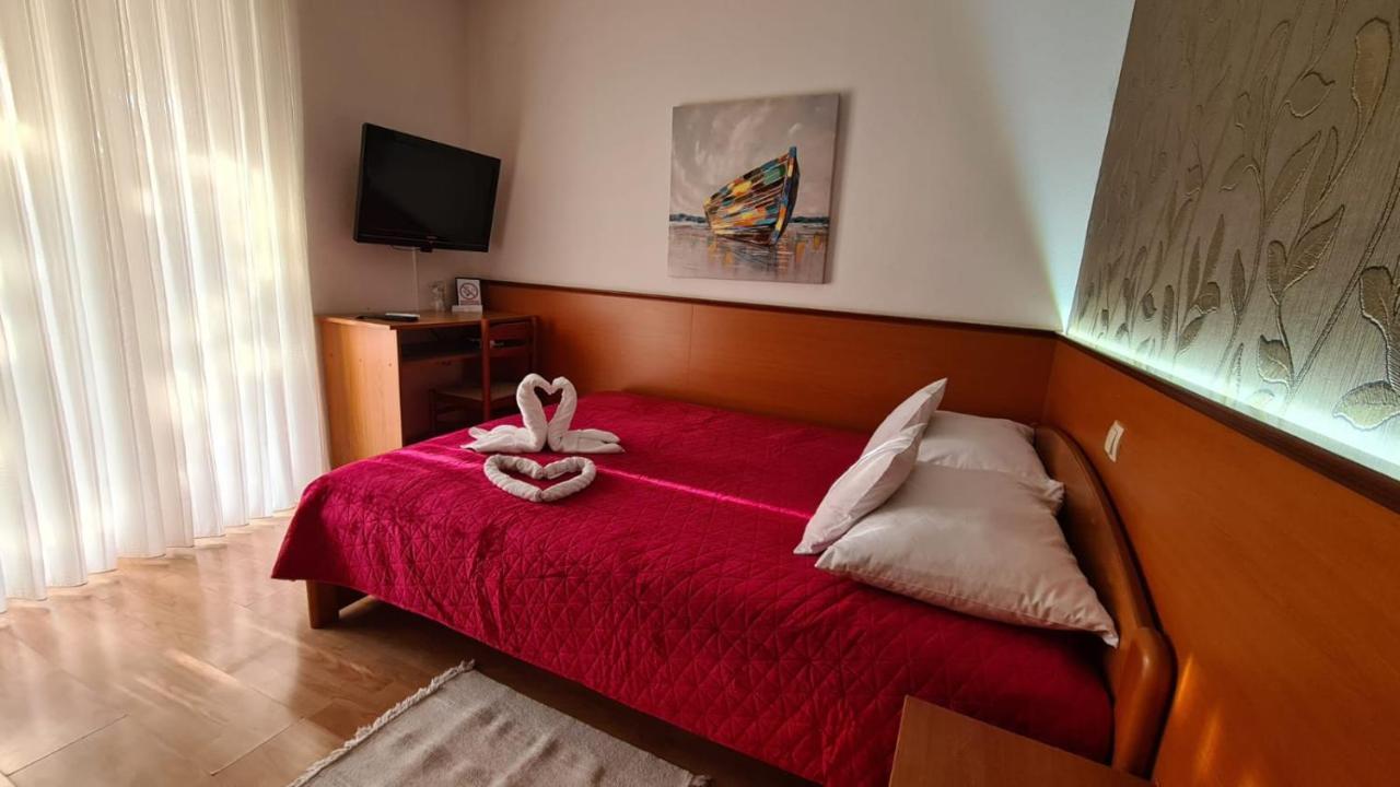 Sobe/Rooms Riva Задар Екстериор снимка