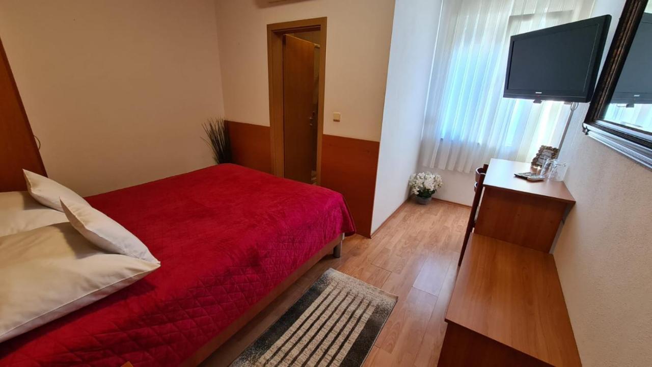 Sobe/Rooms Riva Задар Екстериор снимка