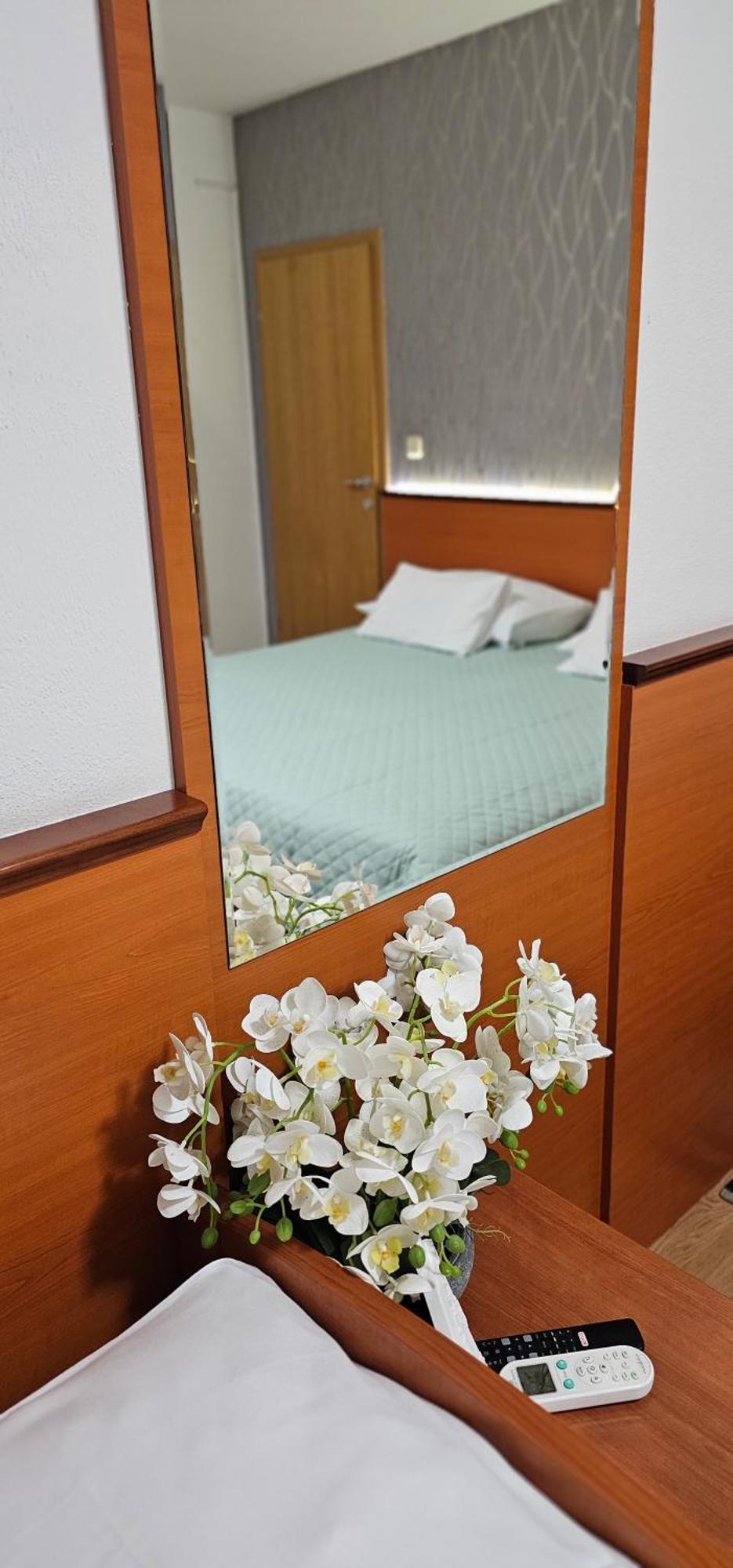 Sobe/Rooms Riva Задар Екстериор снимка
